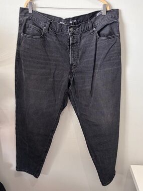 Old Navy Washed Black Slouchy Tapered Mom Jeans Button Fly Size 16